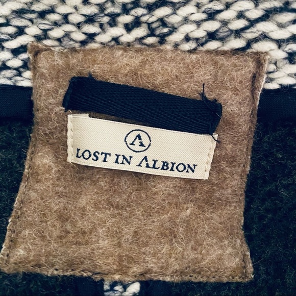 Lost In Albion Wool Blend Coat - Picture 5 of 7